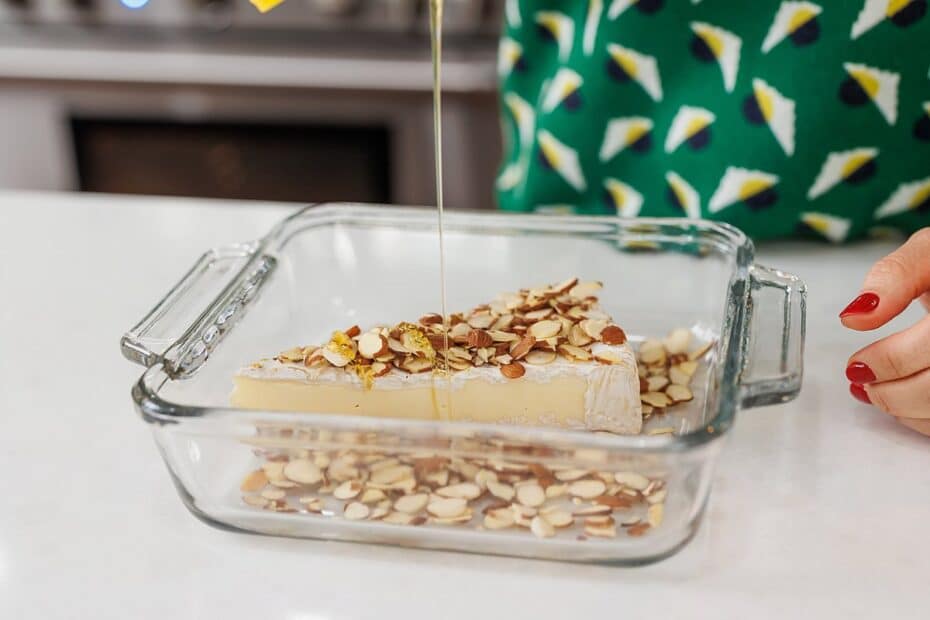 Baked Brie with Honey and Almonds The Lemon Bowl®