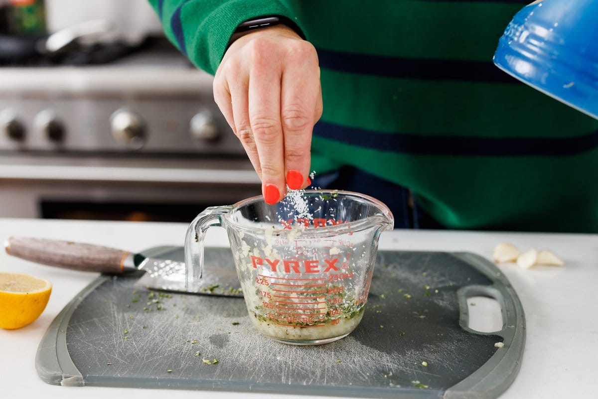 Adding salt to marinade