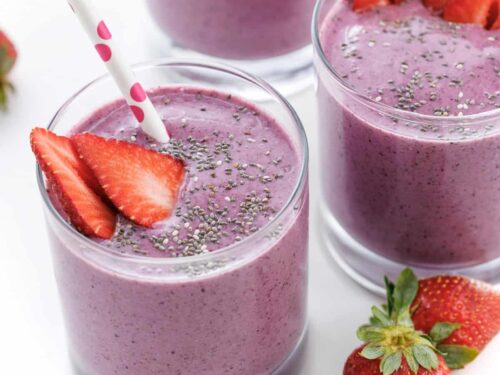 Berry Ginger Chia Smoothie