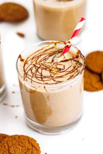 Gingerbread Cookie Smoothie