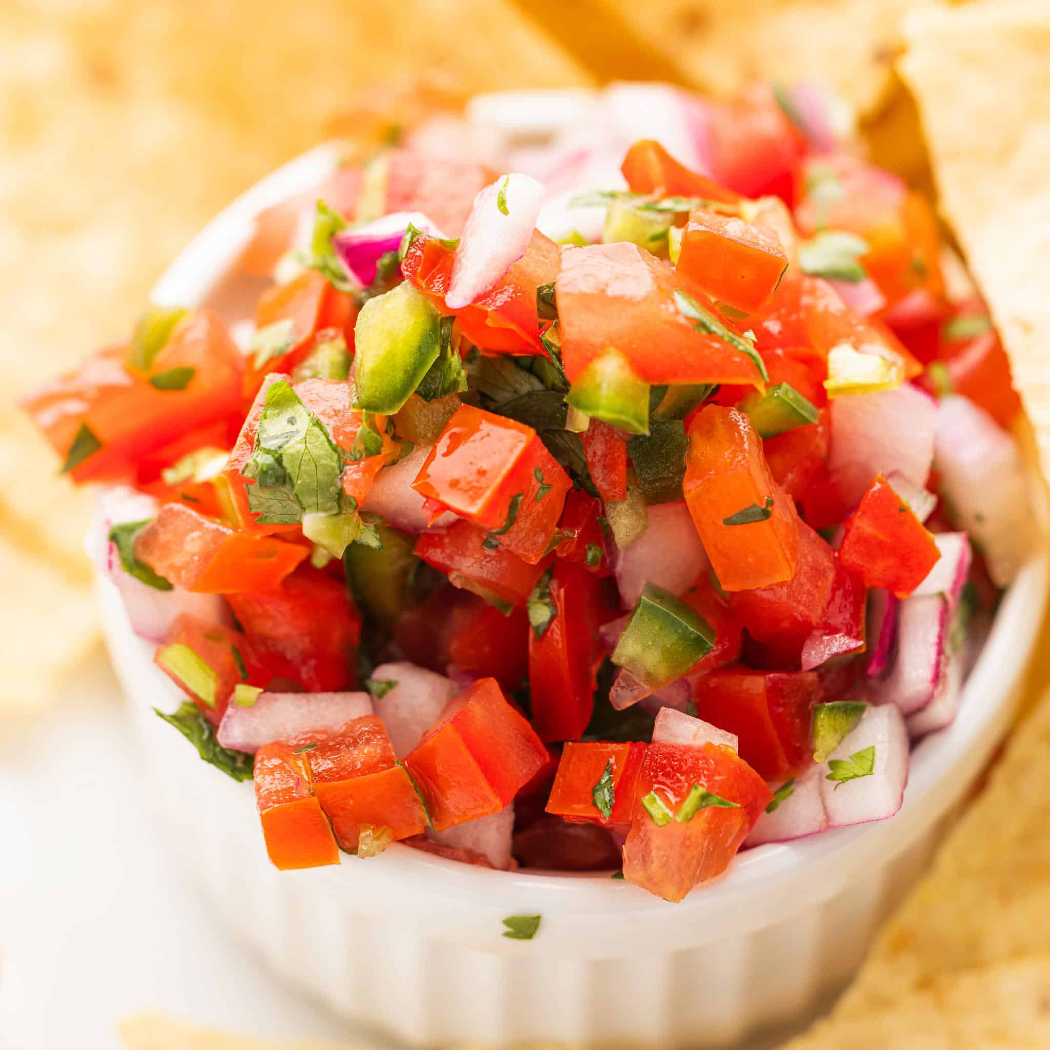 Easy Homemade Pico de Gallo